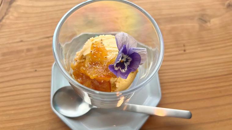 ハイセンスなお花屋さんとジェラートやハーブティに癒されるカフェ【毎日+popo】植物療法士のいる“花屋カフェ”