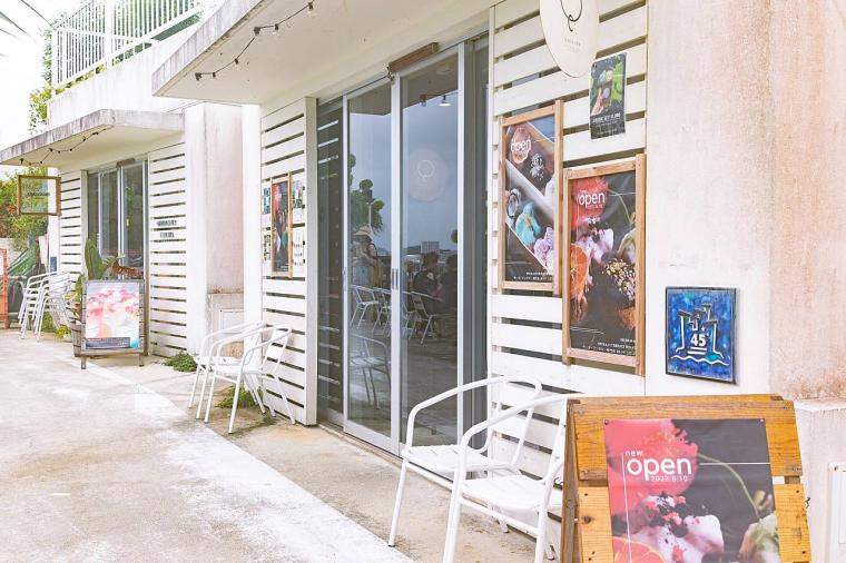 【沖縄】ひと口サイズのカラフルで可愛いサーターアンダギー『De:（デコロン）』（豊見城市）