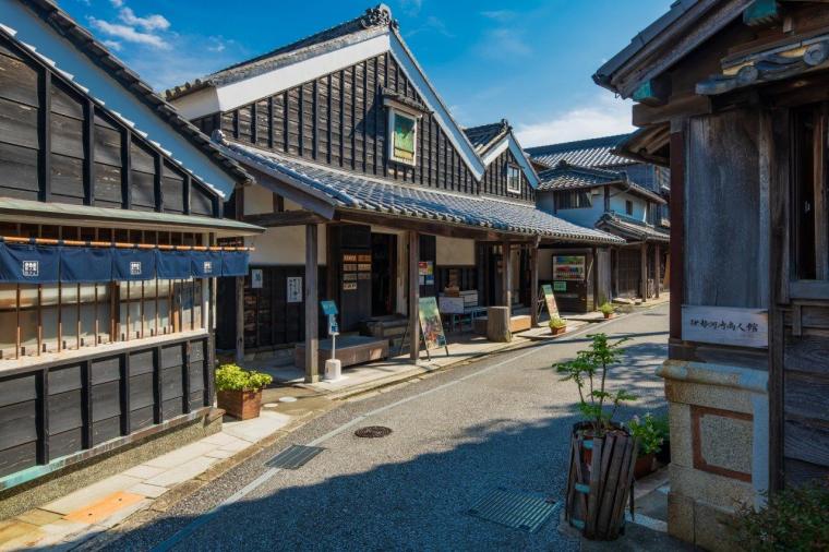 伊勢河崎商人館