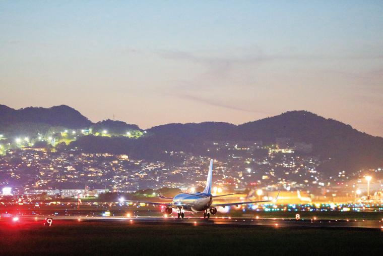 大阪国際空港（伊丹空港）