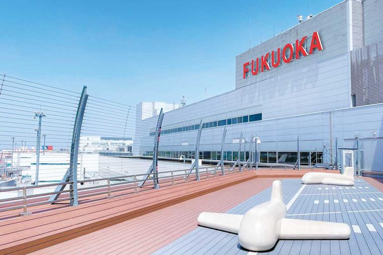 福岡空港