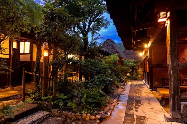 忘れの里 雅叙苑