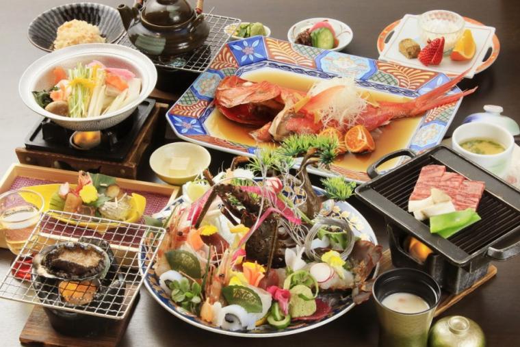 熱海温泉　秀花園湯の花膳