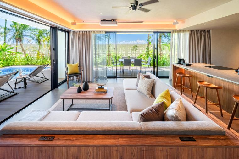 プールスイート