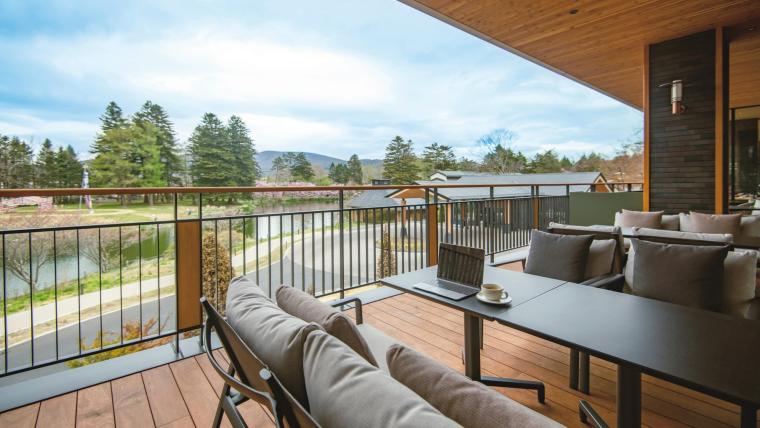 「軽井沢プリンスホテル ウエスト」小諸産りんごのパイを限定発売