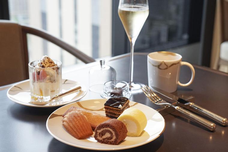 大阪ステーションホテル クラブラウンジ