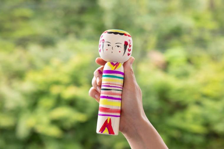 弥治郎こけし村