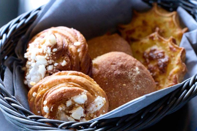 富士山の見える全室個室サウナ付旅館 しずく