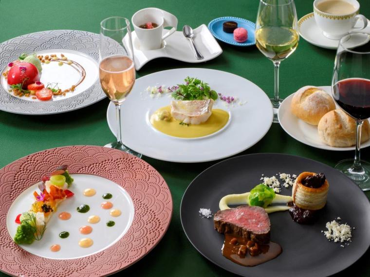 東京ディズニーリゾート　クリスマスメニュー　2024年