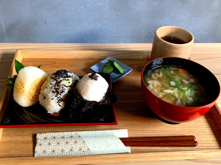 ランチにもぴったりの絶品おにぎり屋さん 4 選！地元民が通う人気店から穴場まで。