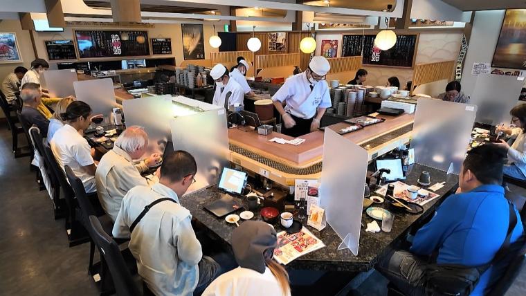 漁港で下処理まで！とことん鮮度にこだわる富山のウマいご当地回転寿司【氷見回転寿司 粋鮨】