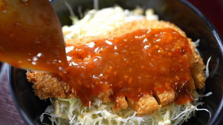 「本当は教えたくない！」氷見市民が通う“日本一おいしいハンバーグ”【レストハウスツーロン】