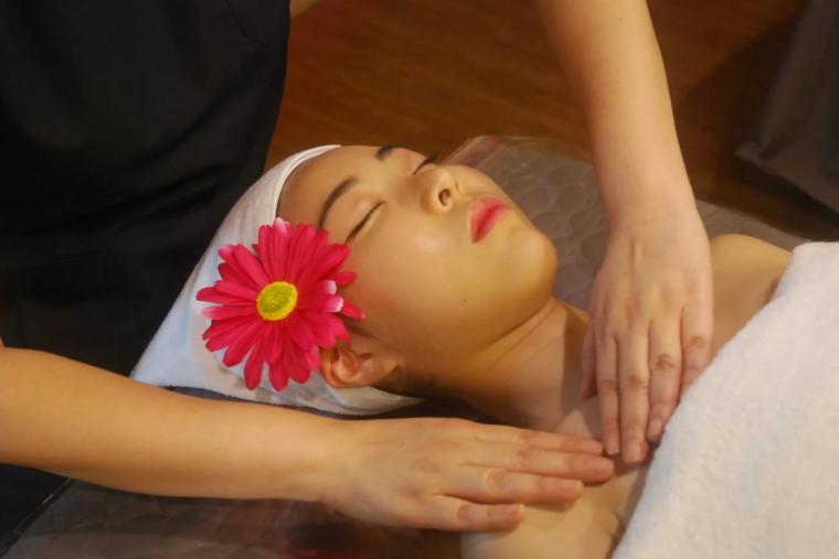 韓国 ソウル 「SHILLA （シンラ）エステサロン」