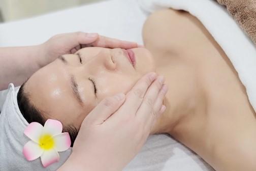 韓国 ソウル 「LINE aesthetic（ラインエステ）」