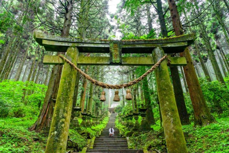 上色見熊野座（かみしきみくまのざ）神社