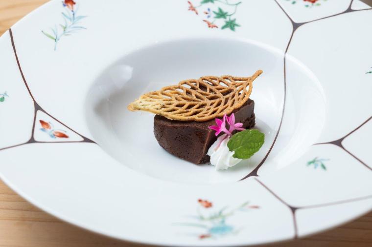 源翠瓏（げんすいろう）