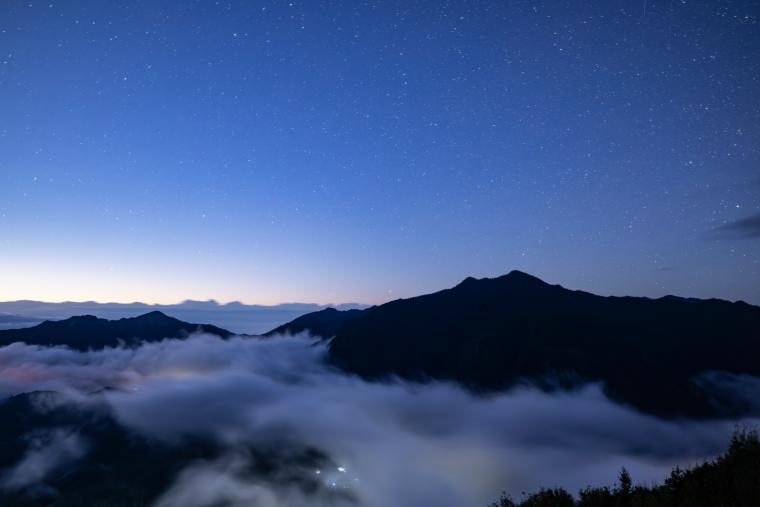 ツエノ峰の雲海