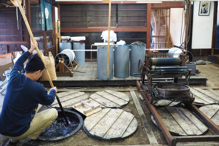 小さな藍美術館