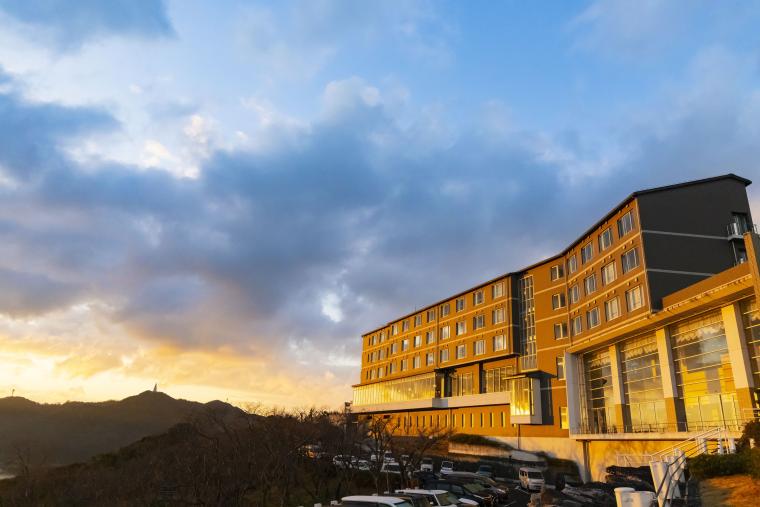 「休暇村 南淡路」外観