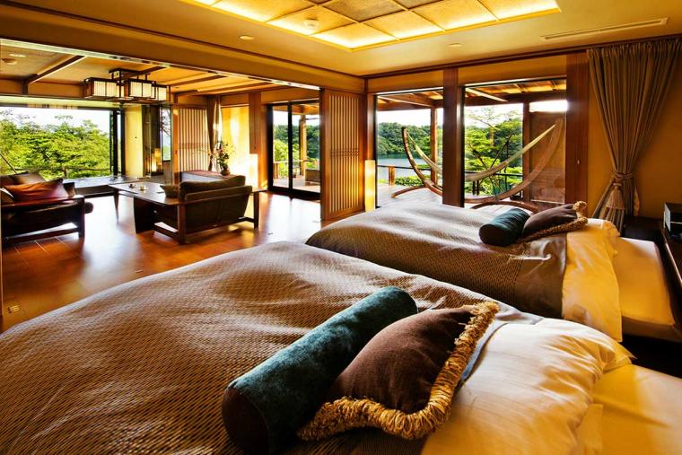 洞窟風呂の宿 百楽荘