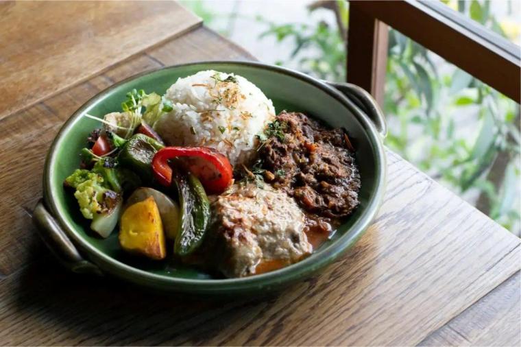 炭火石窯焼き かがやくいろ