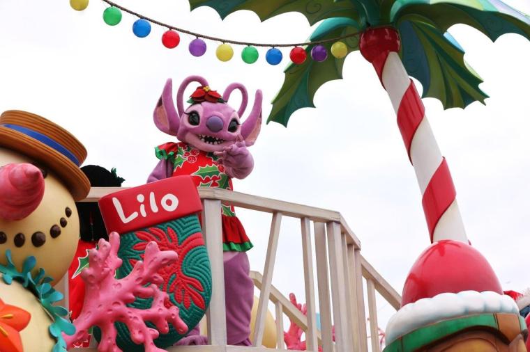 2024年 東京ディズニーランド クリスマス パレード