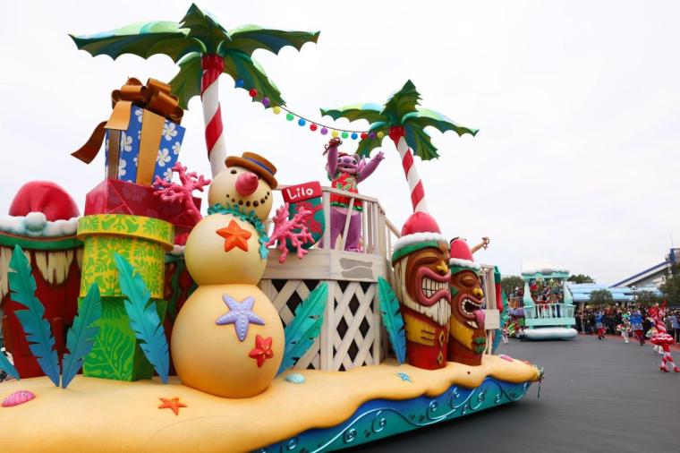 2024年 東京ディズニーランド クリスマス パレード