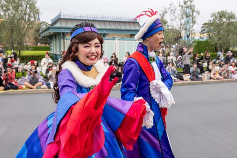 2024年 東京ディズニーランド クリスマス パレード