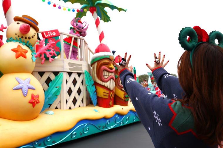 2024年 東京ディズニーランド クリスマス パレード