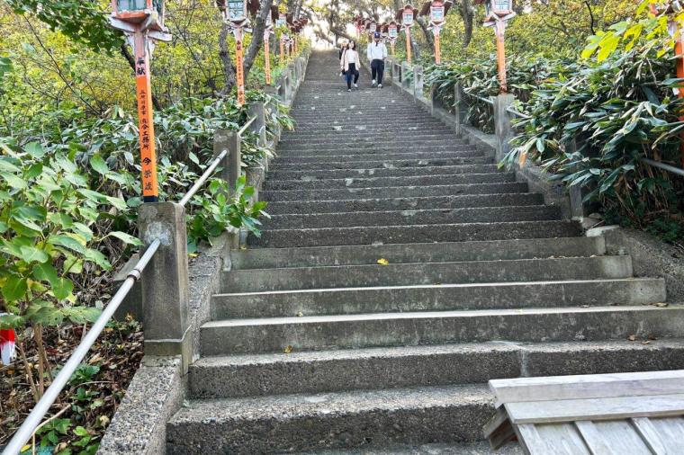 高山稲荷神社