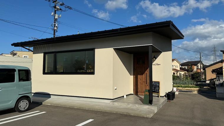 花束みたいなソフトクリームがめちゃかわいい【Cafe de Repos】射水・新湊のカフェ