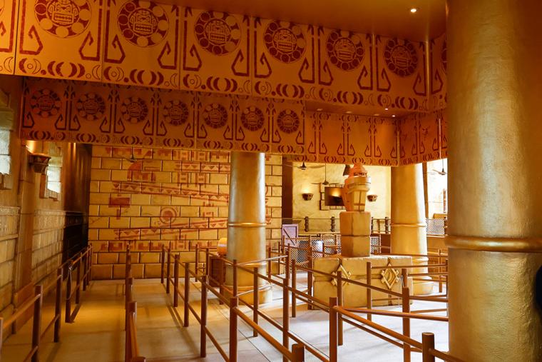 USJ「ドンキーコング・カントリー」黄金のしんでん