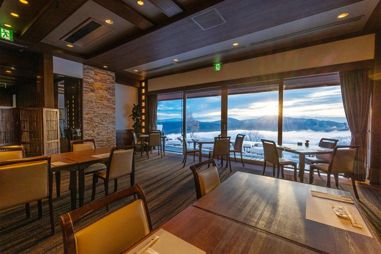 赤倉観光ホテル