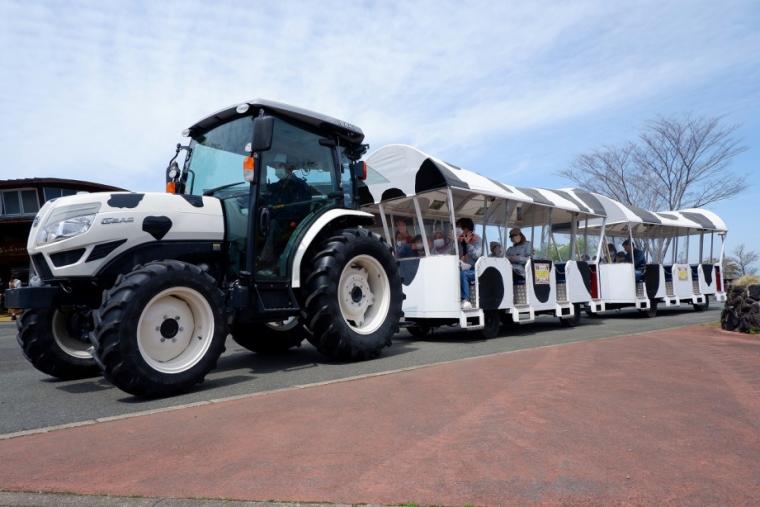 阿蘇らくのうマザーズ阿蘇ミルク牧場
