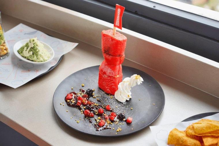 神戸ポートタワー