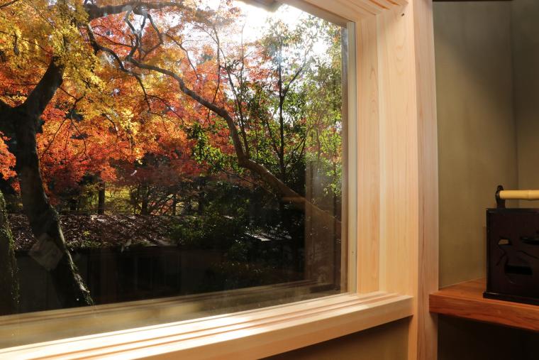 世界遺産の森に佇む一軒宿「奈良・春日奥山 月日亭」客室がモダンな和洋室にリニューアル