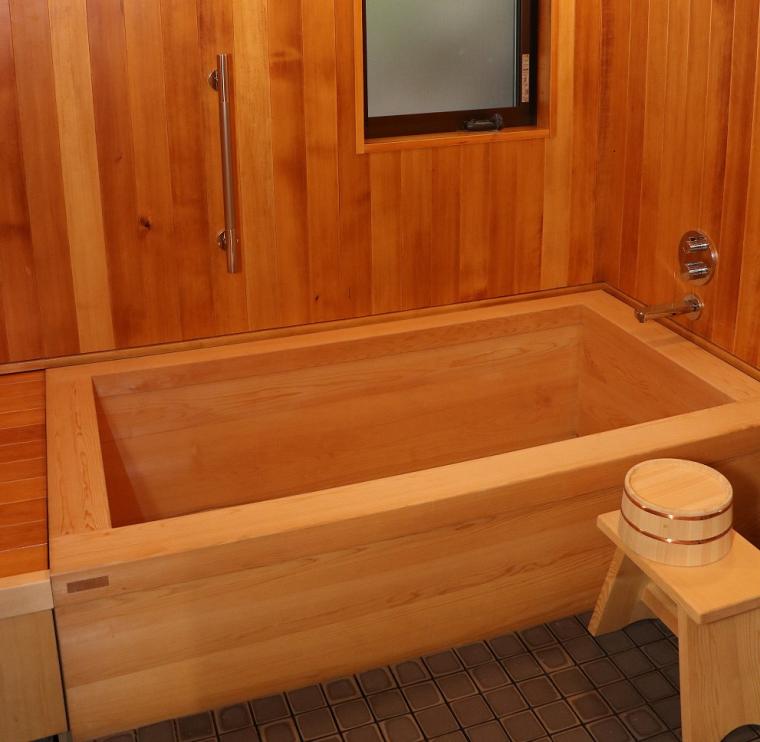 世界遺産の森に佇む一軒宿「奈良・春日奥山 月日亭」客室がモダンな和洋室にリニューアル