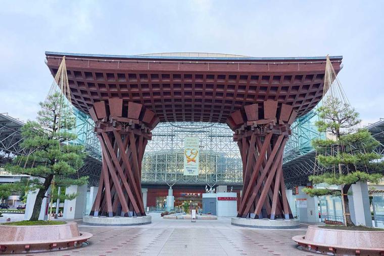 金沢駅