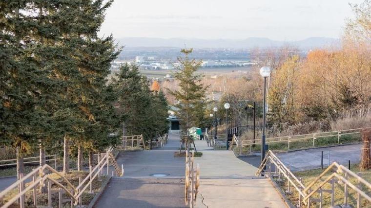 “日本最北”動物園の知る人ぞ知る「穴場スポット」で新しい発見を！子ども連れに絶対おすすめのルートも獣医師ママライターが伝授｜北海道・旭山動物園の楽しみ方／前編】