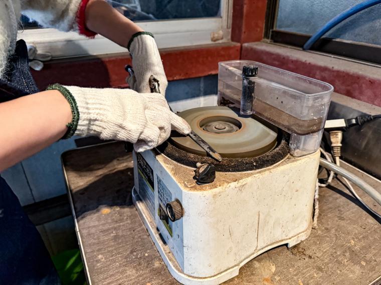 鳥取県日野町、鍛冶体験ができるたたらの里の鍛冶工房へ