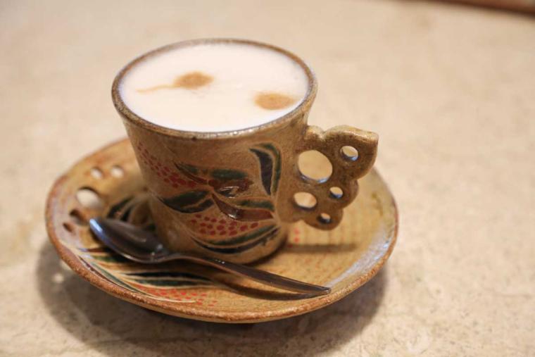 紅芋タルトならぬ紅芋トースト！？島野菜スープカレーに舌鼓!国際通り「ギャラリーカフェ ゆくら」お土産屋も買えるランチスポット（那覇市）