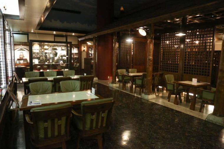 紅芋タルトならぬ紅芋トースト！？島野菜スープカレーに舌鼓!国際通り「ギャラリーカフェ ゆくら」お土産屋も買えるランチスポット（那覇市）