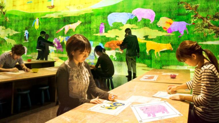 チームラボ《お絵かきアニマルズ》2