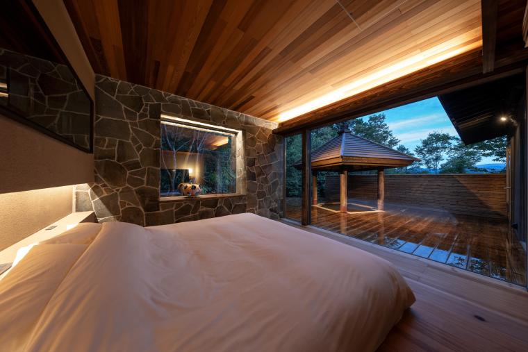 「奥武雄温泉 風の森」月 tuki（屋根付き露天）