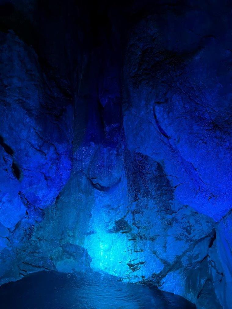 龍河洞で非日常体験！スリル満点の冒険コースに挑戦