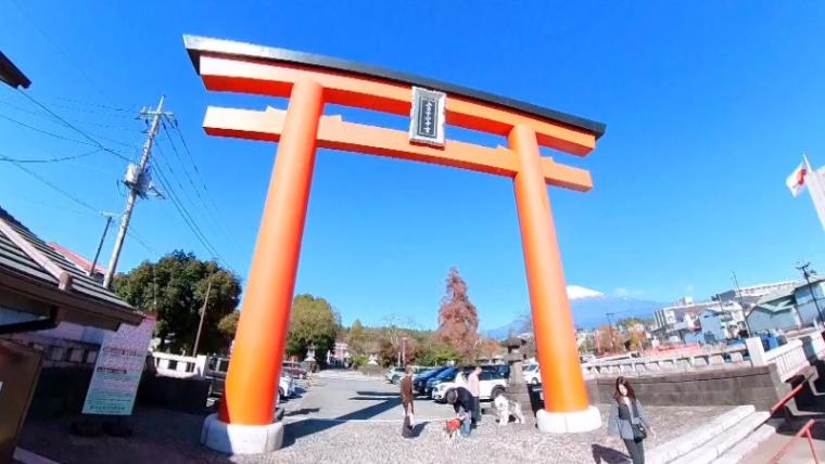 和装レンタルで撮影 富士山本宮浅間大社の参拝が倍楽しくなる方法【静岡県富士宮市】