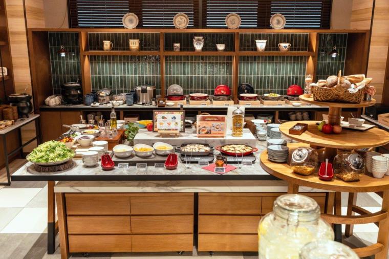 コスパ抜群のデザイナーズホテル「アクアホテルプレミアム」で週末旅行  