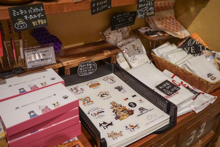 ねこ浴場＆ねこ旅籠保護猫カフェネコリパブリック大阪