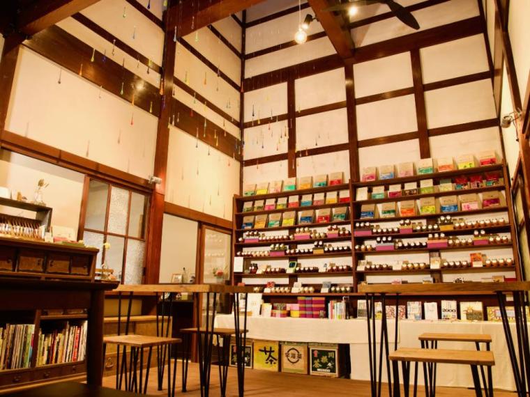 【石川・金沢】本好き必訪のブックカフェ。わざわざ足を運びたい癒しと学びのおすすめ4選