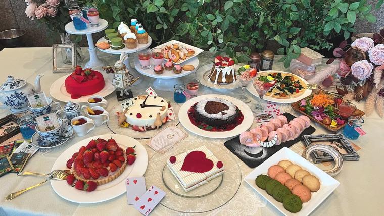 かわいすぎ！「不思議の国のアリス」の世界で春限定のいちごスイーツビュッフェ【ANAクラウンプラザホテル富山】